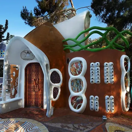 Holiday home Euphoria Art Land - The Earth House Limassol
